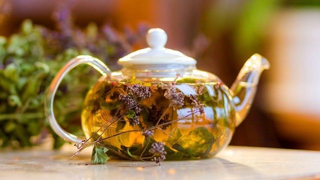 Зеленый и травяной чай